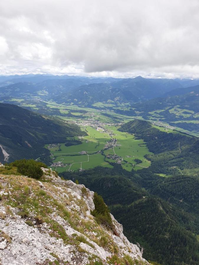 Haus Paula Im Schoenen Groebming Grobming Buitenkant foto